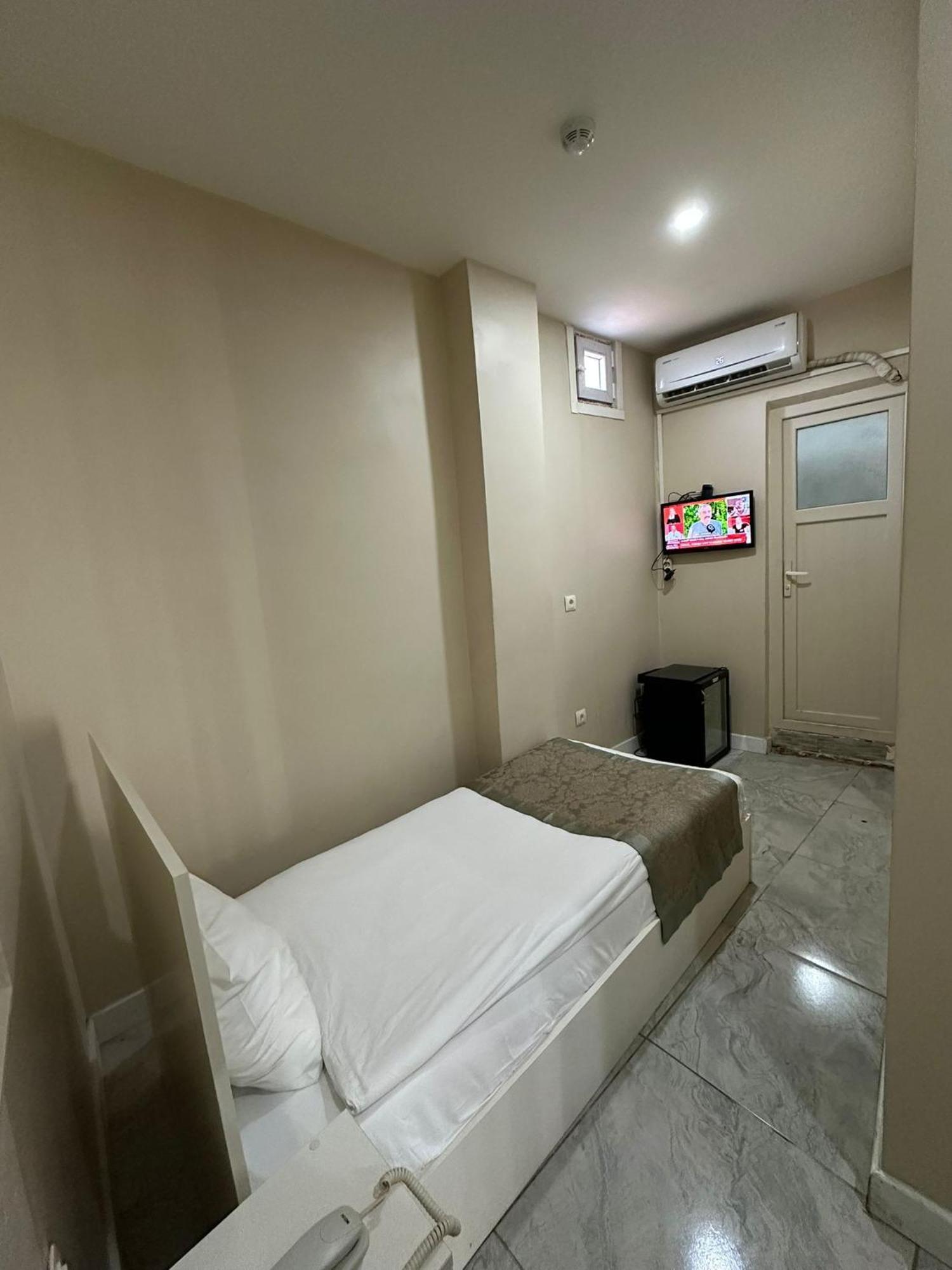 Rota Star Hotel Beyoglu Istanbul Exterior photo